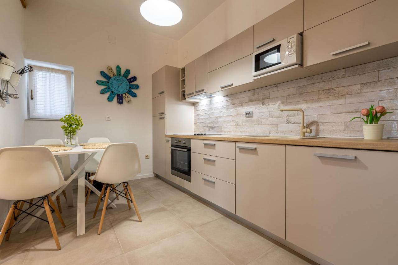 Apartments Frgacic Baška Eksteriør bilde