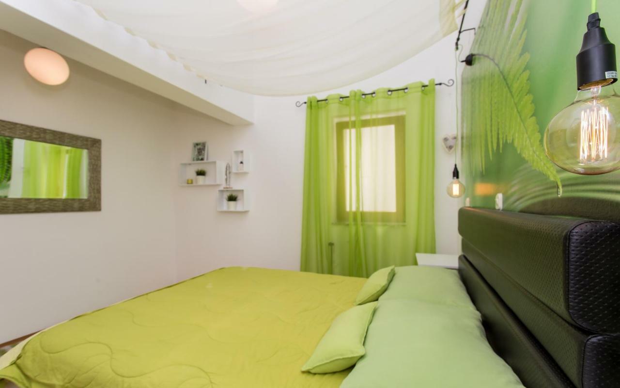 Apartments Frgacic Baška Eksteriør bilde